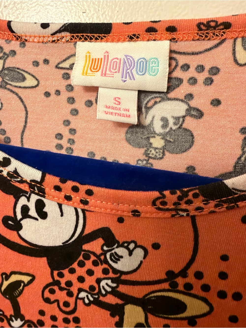 LuLaRoe Irma Small Disney Minnie Mouse Top Peach Orange with polka dots - Picture 5 of 8